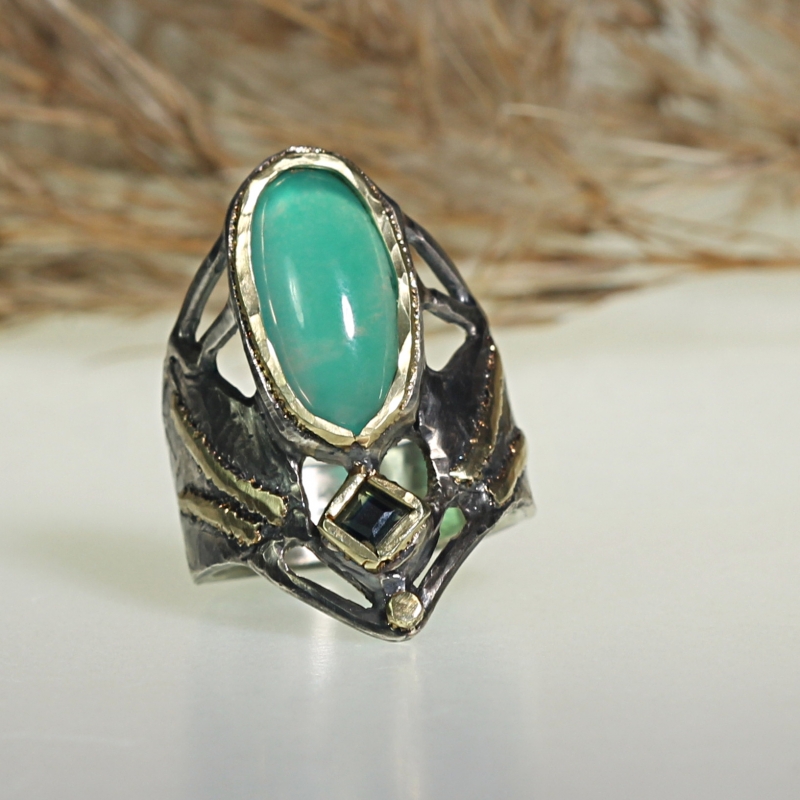 Gem on sale silica ring